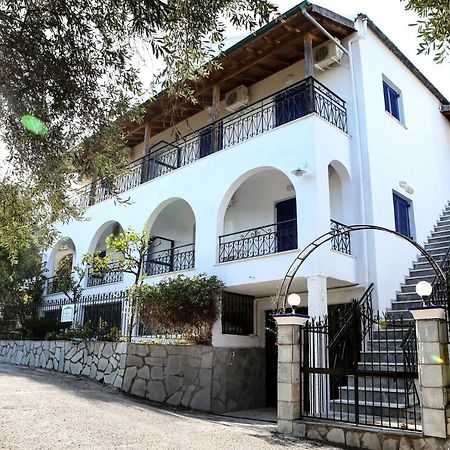 Athina Apartments Kato Korakiana المظهر الخارجي الصورة